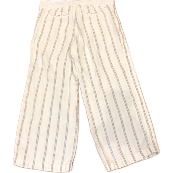 Athleta Bali white 100% linen pull on cropped pants with grey pinstripes - Picture 2 of 6
